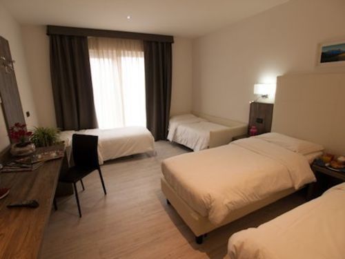 Hotel Le Soleil Challand-Saint-Anselme Exterior foto